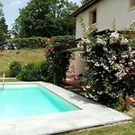 Nel | Civico 2 Uzzano