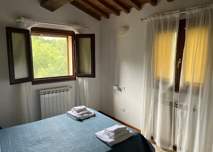 Nel | Civico 2 Uzzano